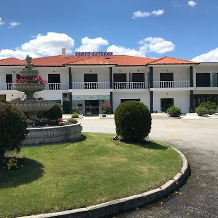 Restaurante Residencial Pizzaria S. Estevao Aguiar da Beira Eksteriør bilde