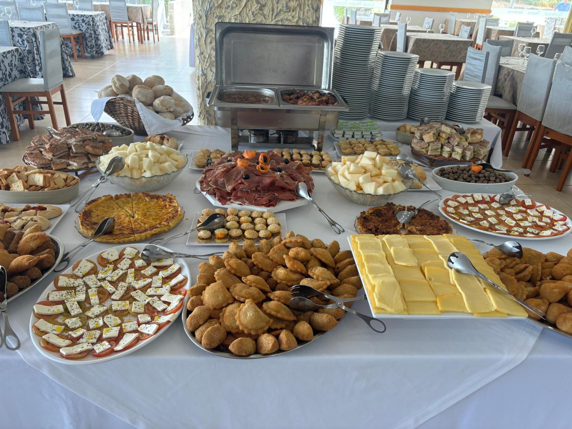 Restaurante Residencial Pizzaria S. Estevao Aguiar da Beira Eksteriør bilde